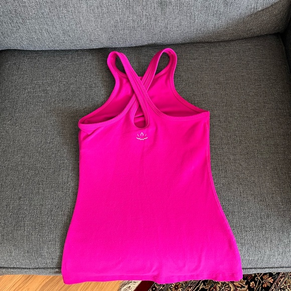 Beyond Yoga Tank - Picture 2 of 6